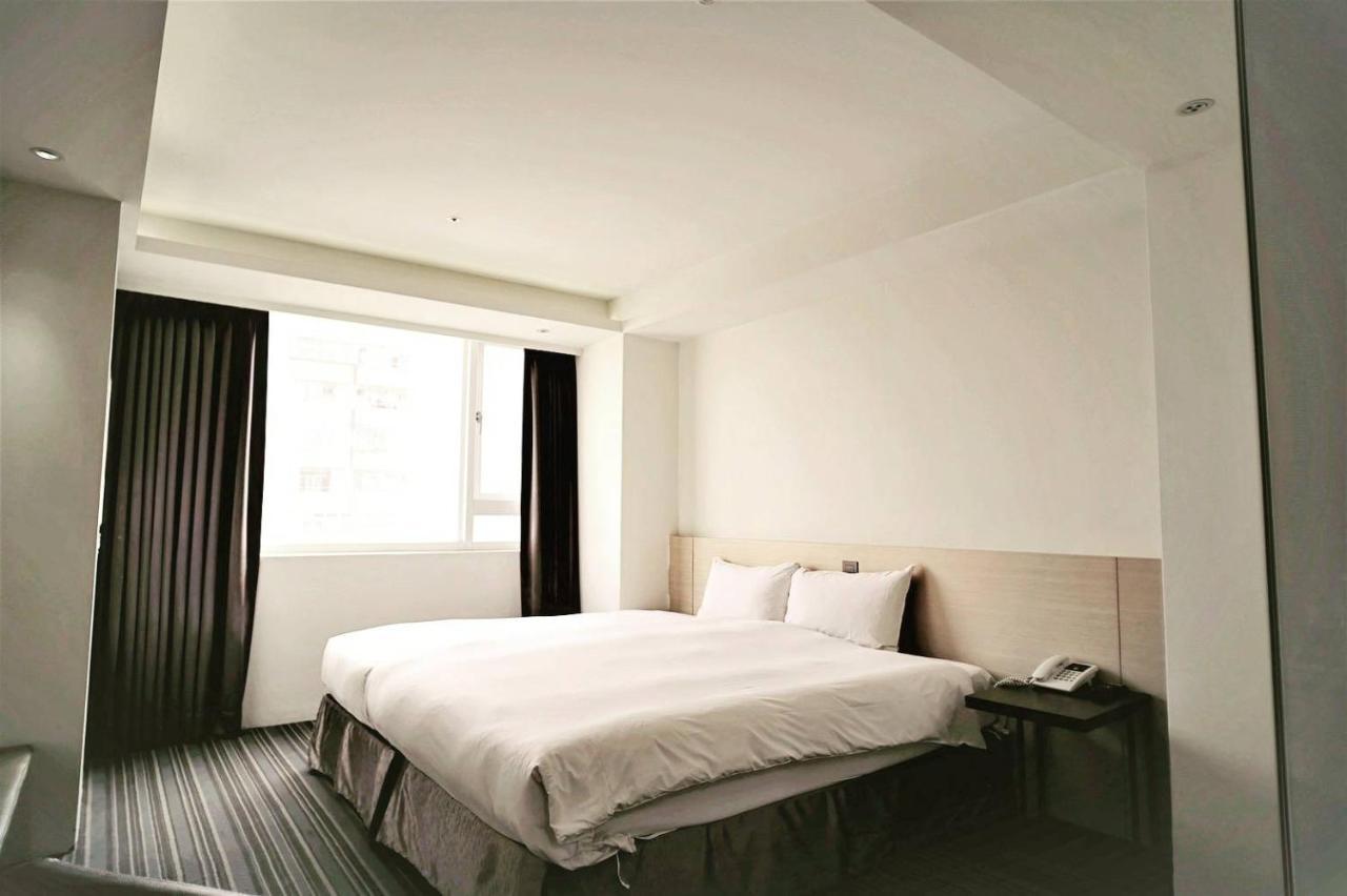 De Reve Express Hotel Chiayi Eksteriør billede