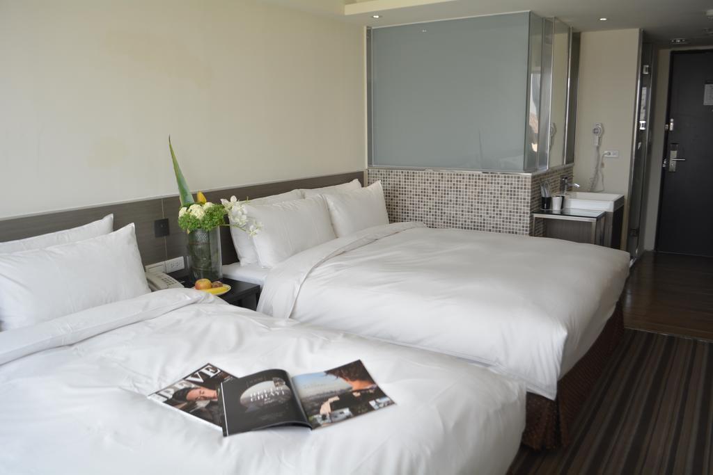 De Reve Express Hotel Chiayi Eksteriør billede