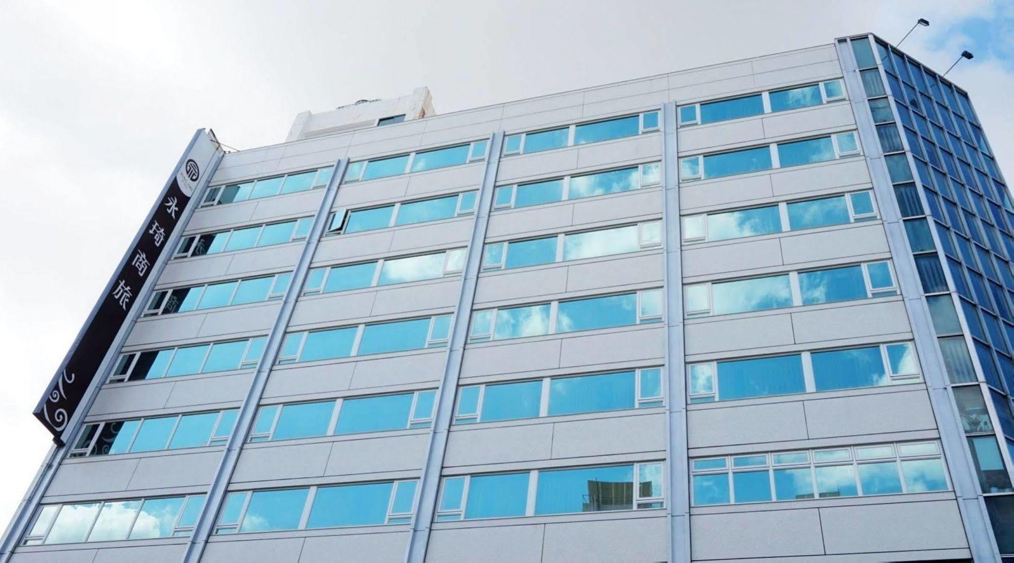De Reve Express Hotel Chiayi Eksteriør billede