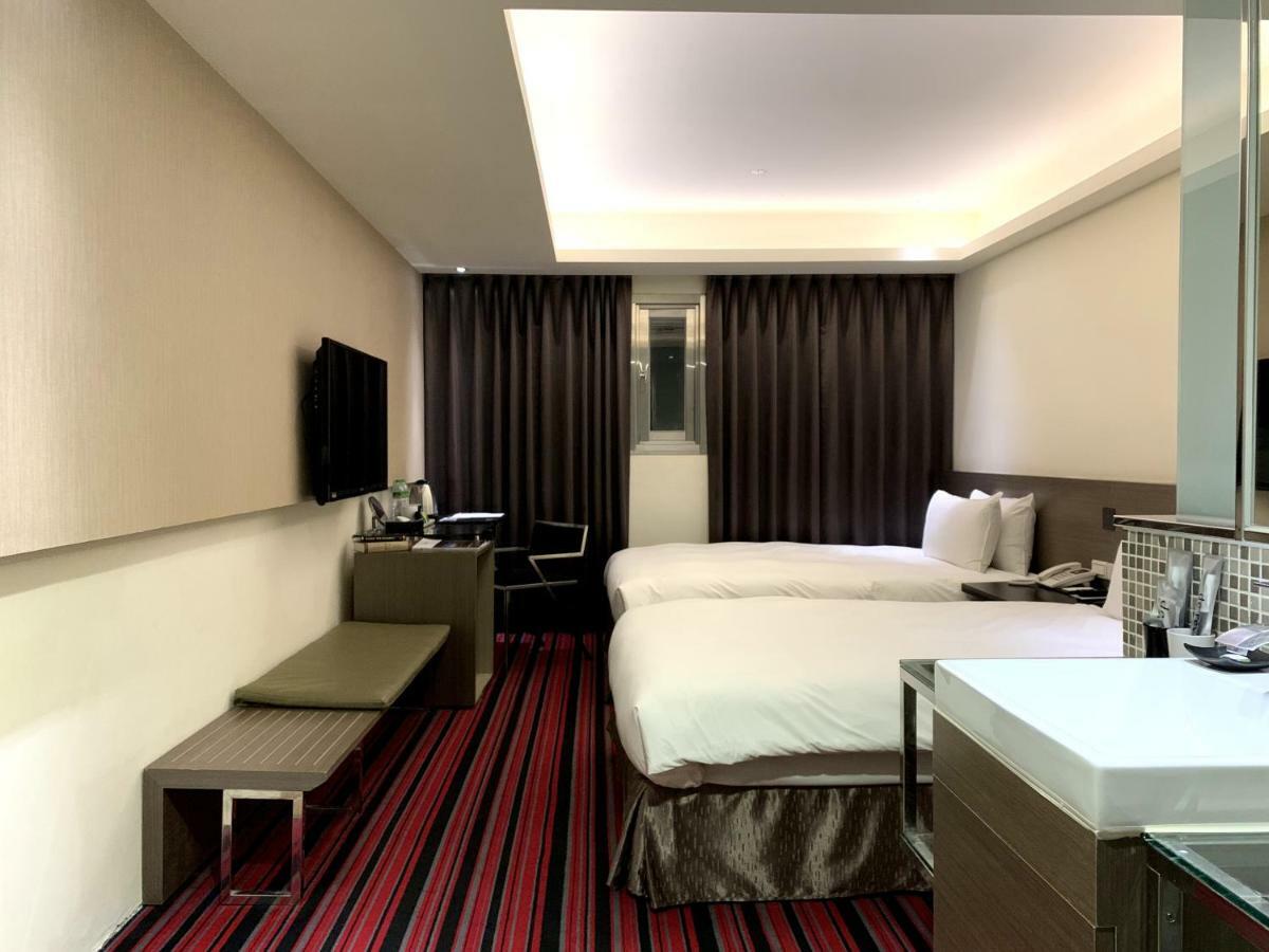 De Reve Express Hotel Chiayi Eksteriør billede